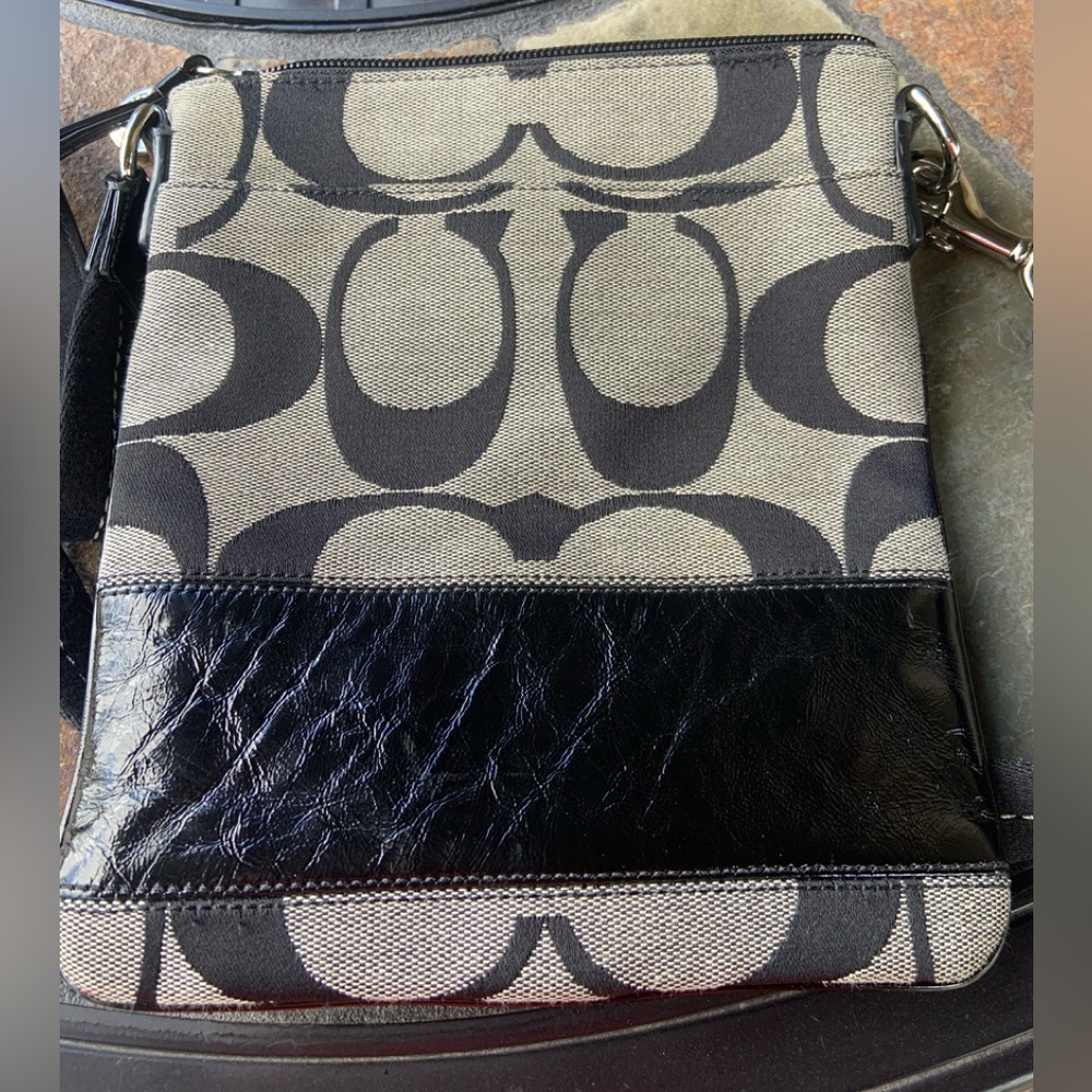 Coach Crossbody Canvas & Patent Leather Bag Purse - Picture 3 of 14
